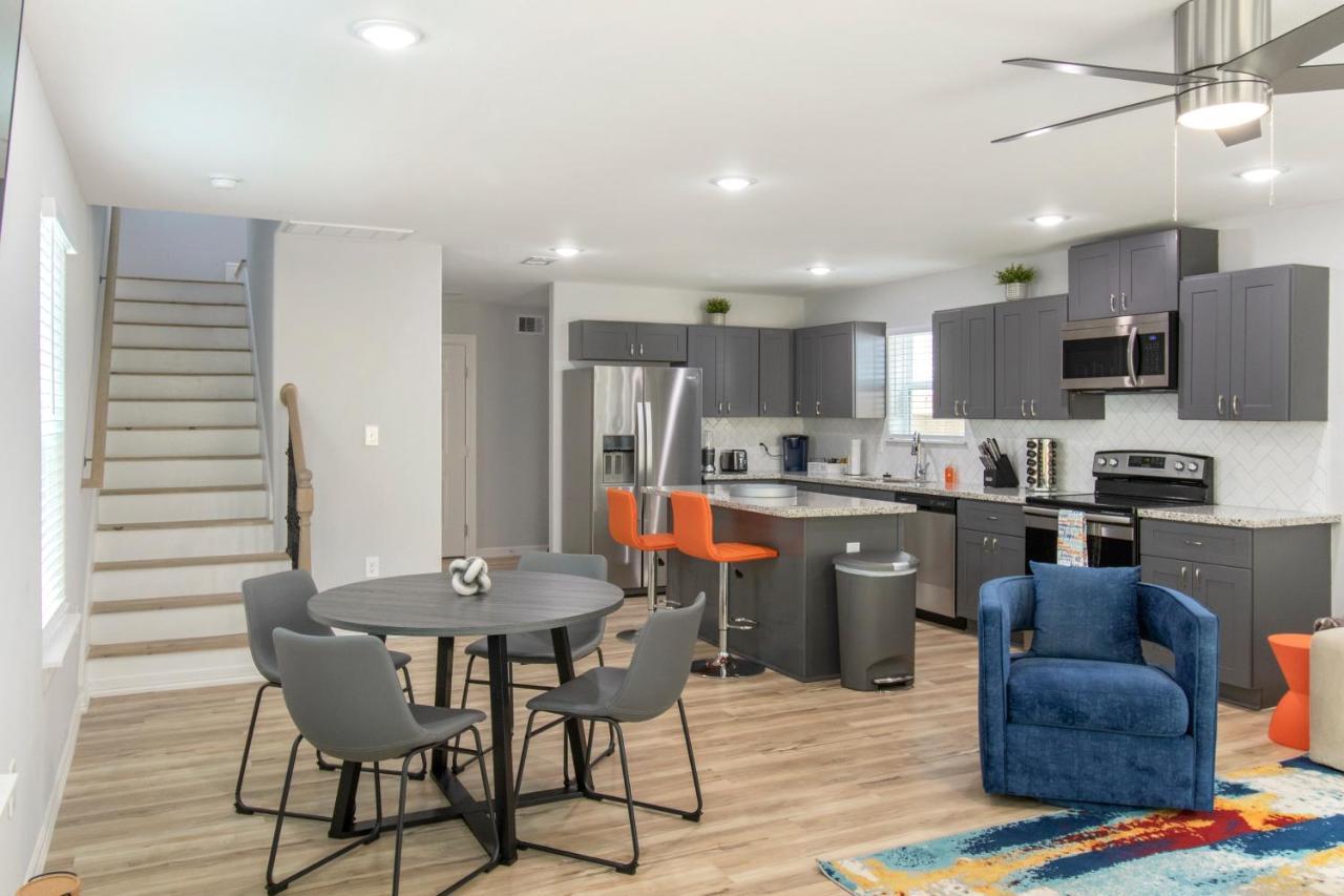 Peerless Retreat - Minutes From Downtown Houston