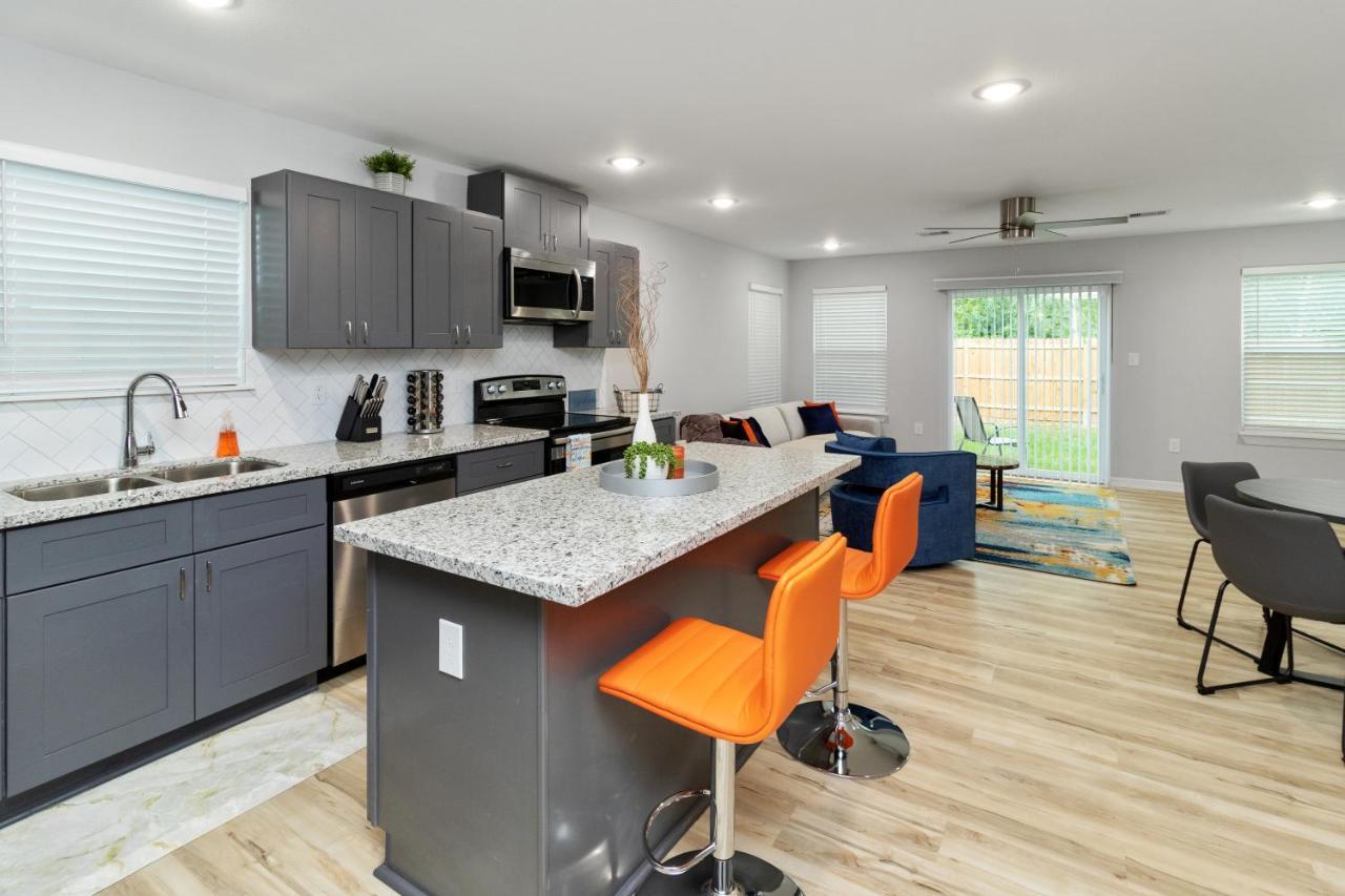 Peerless Retreat - Minutes From Downtown Holiday home Houston