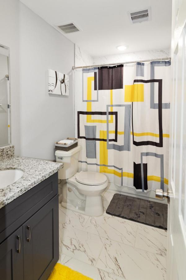 Peerless Retreat - Minutes From Downtown Houston