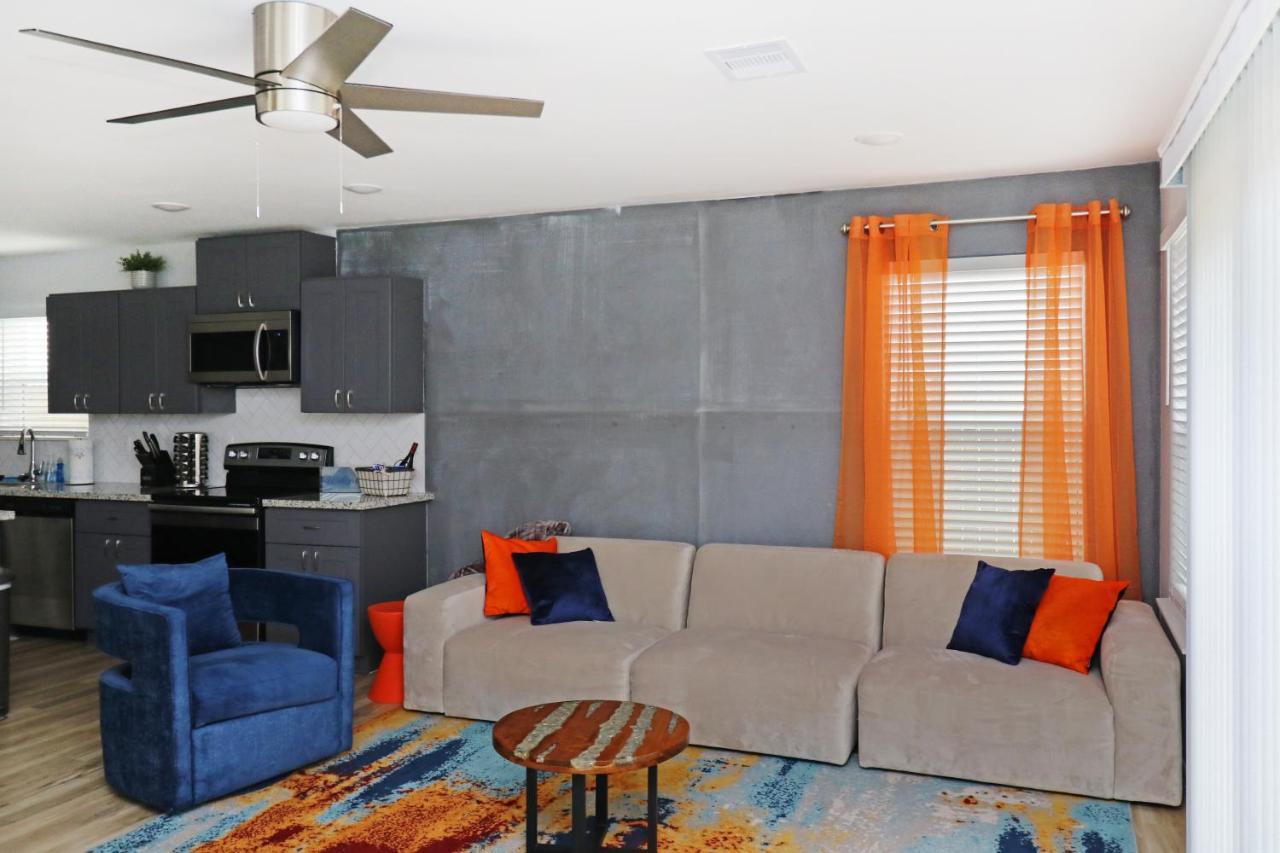 Peerless Retreat - Minutes From Downtown Holiday home Houston