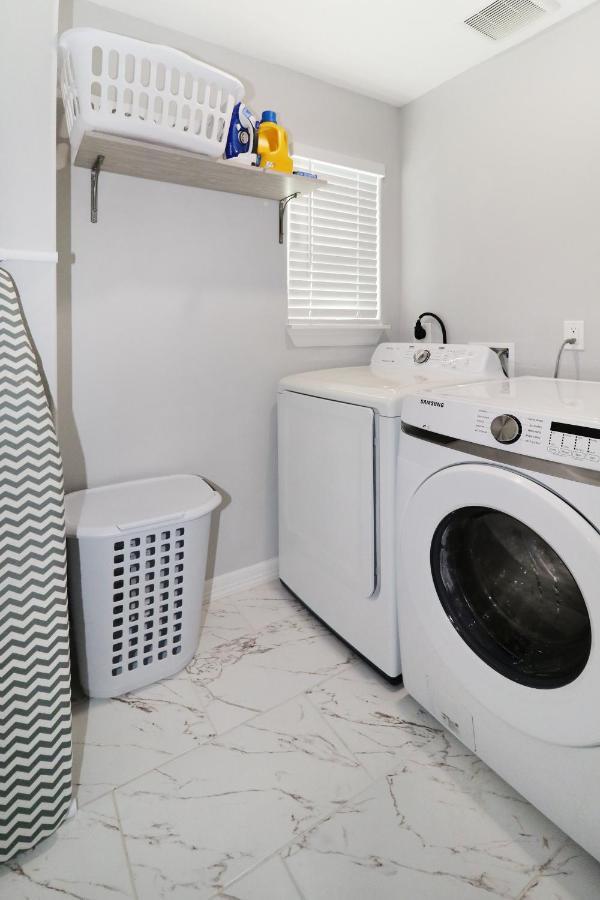 Peerless Retreat - Minutes From Downtown *